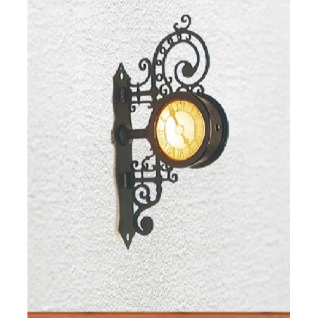 Reloj de pared Baden-Baden, iluminado, Escala H0. Marca Brawa, Ref: 5361.