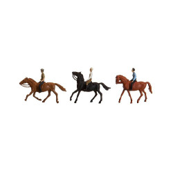 Jinetes montados a caballo, Tres figuras, Escala H0, Marca Faller, Ref: 153027.