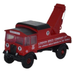 Camión Grua AEC London Brick Company, Color Rojo, Escala N. Marca Oxford, Ref: NAEC004.