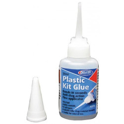 Pegamento Plastico Liquido, Plastic Kit Glue, Bote de 20 ml. Marca Deluxe. Ref: AD70.