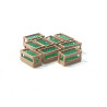 Conjunto de 9 cajas de madera largas con botellas verdes, Escala H0. Marca 87Train, Ref: 221049.