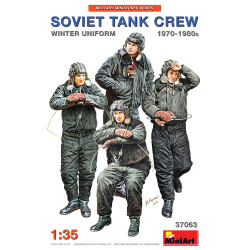 Tripulacion de Tanque Sovietico 1970-1980, Escala 1:35. Marca Miniart Models, Ref. 37063.