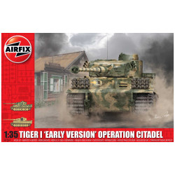 Tiger I 'Early Version'  Operation Citadel, Escala 1:76. Marca Airfix, Ref: A1354.