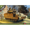 Tanque M2A2 Bradly OIF, Escala 1:35. Marca Academy, Ref: 13205.