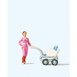 Mujer con cochecito de bebe, 1 figura, Escala H0. Marca Preiser, Ref: 28037