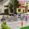 Conjunto de 15 figuras de ciclistas, Escala H0. Marca Zaratren, Ref: ZT-DE1023.