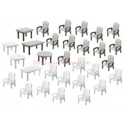 Faller – Conjunto de 24 sillas de jardín y 6 mesas Ref: 180439 y Conjunto de 24 sillas y 4 mesas  Ref: 180442. Escala H0.