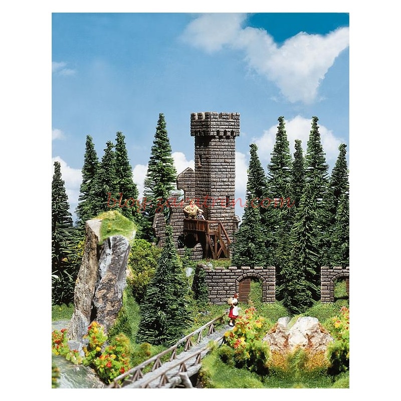 Marca Faller – Ruinas de Castillo sobre montículo. Kit para montar Ref: 130285. Escala H0.