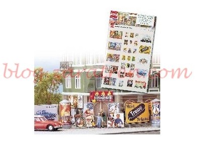 Busch – Conjunto de 29 carteles publicitarios de los años 50, en pegatina y algún poste para colocar,  Escala H0, Ref: 6002