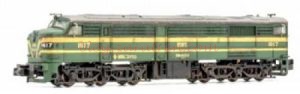 Arnold - Locomotora Diesel 316-017-3, RENFE, Color verde, Analogica, ENVEJECIDA, Epoca IV, Ref: HN2410W.