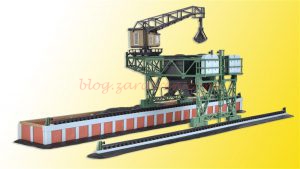 Kibri - Cargadero de carbón con grua para locomotoras. Ref: 37442.