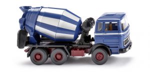 Camion hormigonera MB ( Azul Celeste ), Epoca V, Escala H0. Marca Wiking, Ref: 068206.