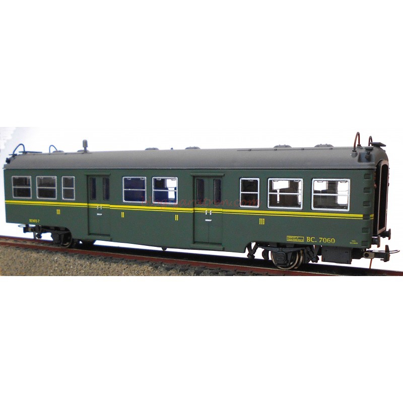 K*Train – Coche viajeros serie 7000 Mixto, 2ª y 3ª clase BC-7060, Escala H0, Ref: 0602-N.