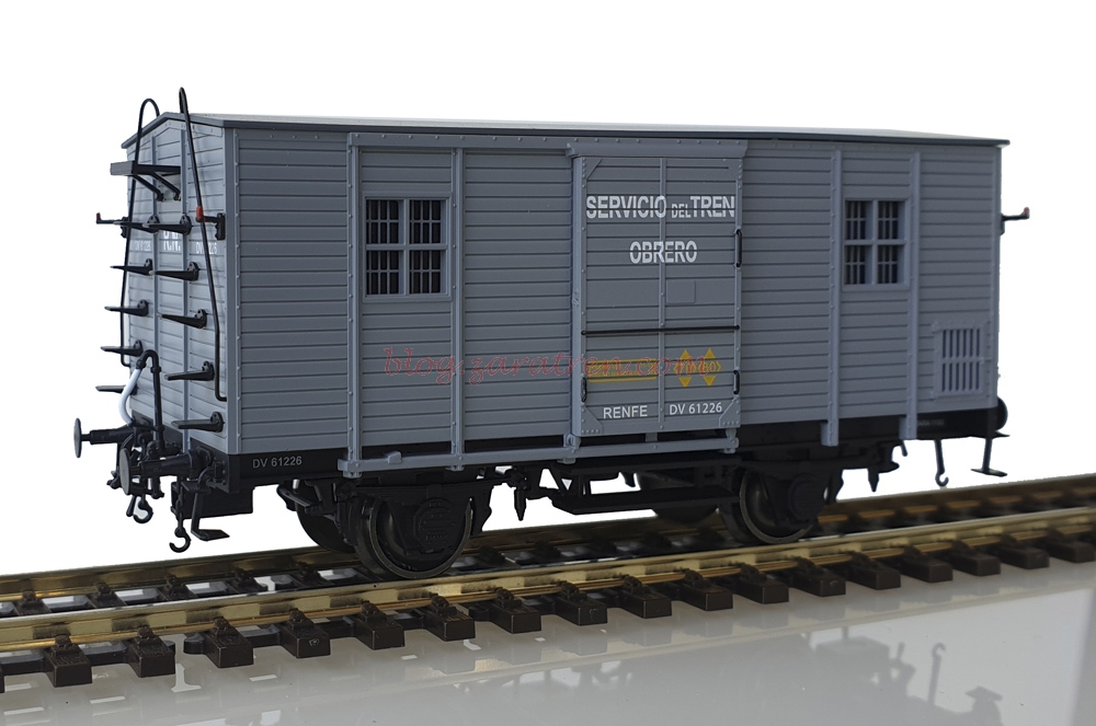 Mabar – Furgón de dos ejes RENFE DV61226, Color Gris, Tren Obrero, Epoca III, Escala H0, Ref: 81336.