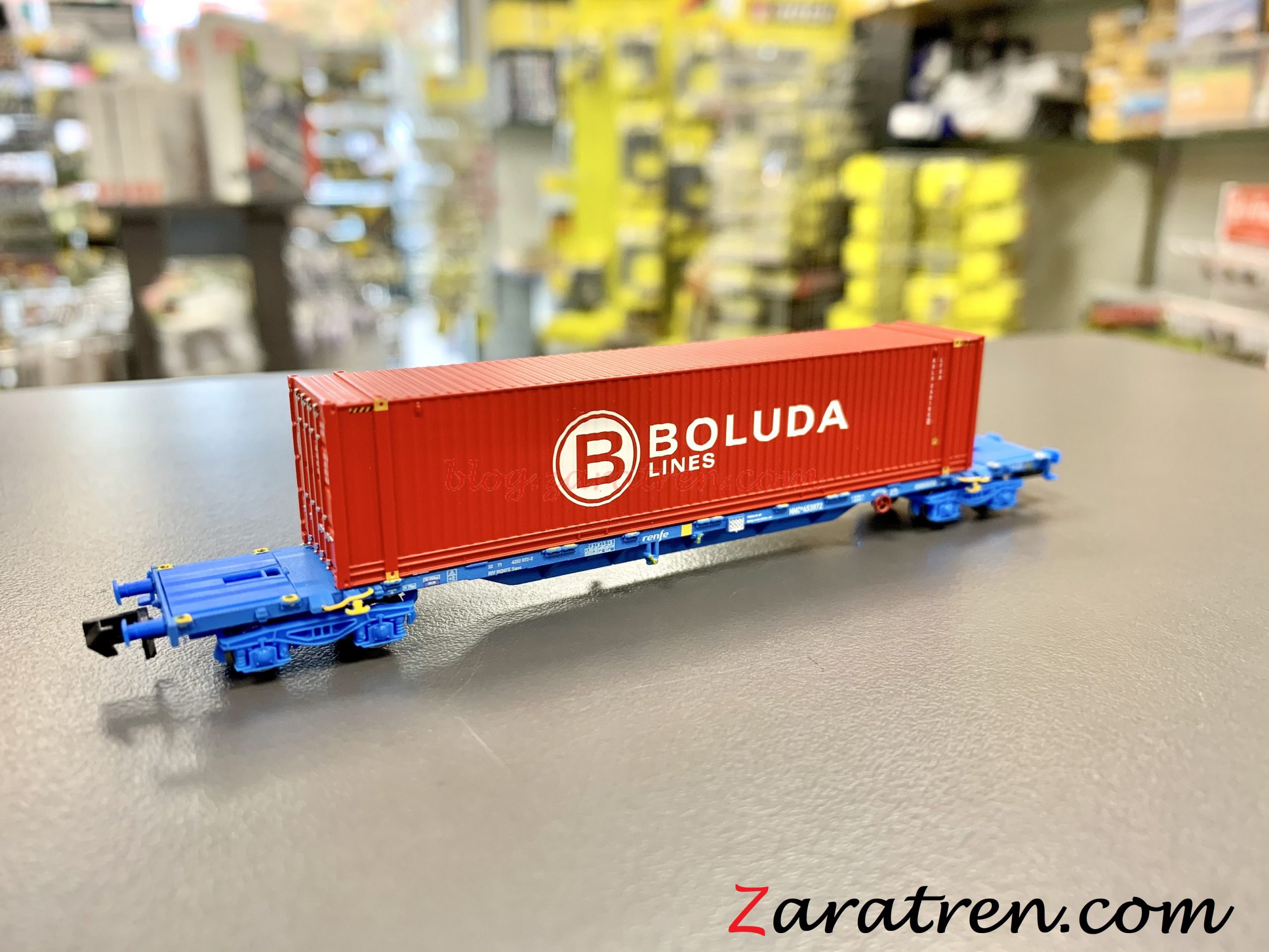 Arnold – Vagón Plataforma tipo MMC, RENFE, Color azul, Boluda, 45 pies, Escala N, Ref: HNS6505.