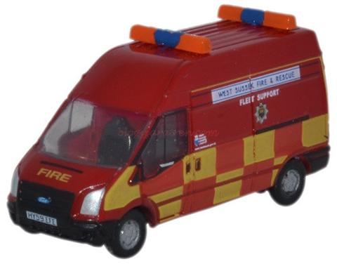 Oxford – Furgoneta Ford Transit LWB West Sussex F&R, Color Rojo, Escala N, Ref: NFT020.