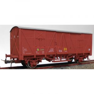 K*Train - Vagón cerrado J-305957, Rojo Oxido, Escala H0, Ref: 0720-C