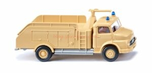 Wiking - Camión de bomberos con cañon de agua Mercedes, Color Crema, Epoca III-IV, Escala H0, Ref: 060605.