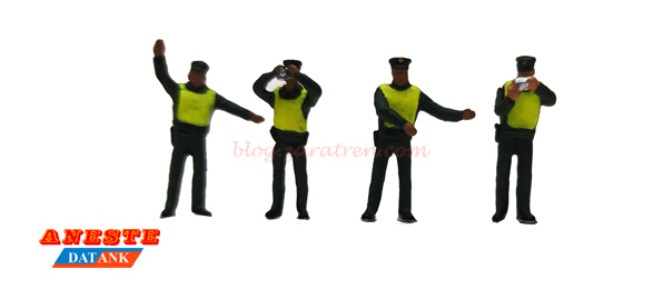 Aneste – Guardia Civíl, Atestados, 4 Figuras. Ref: 4608.