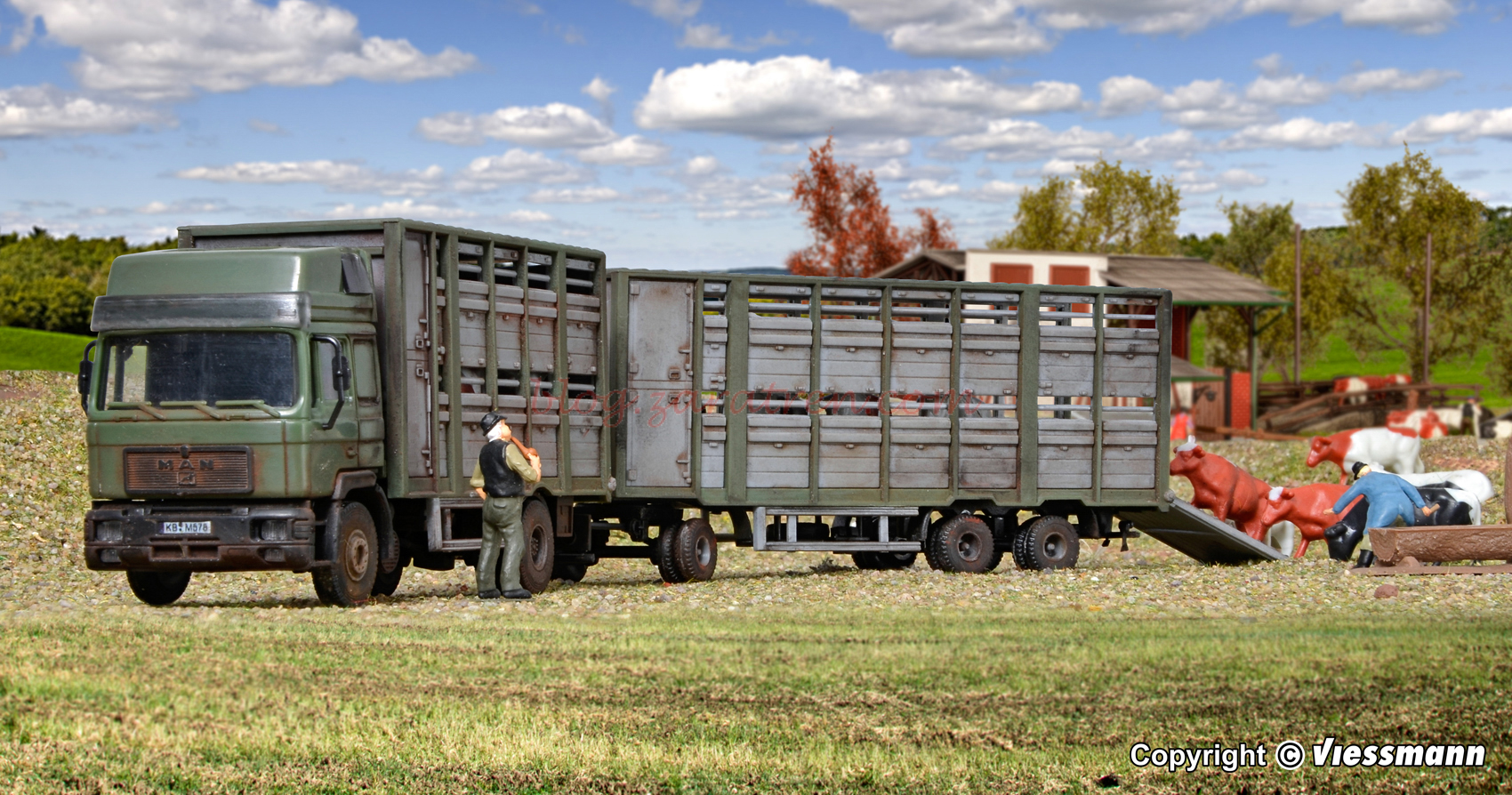 Kibri – Camión de Transporte de ganado con remolque y vacas, Kit para montar, Escala H0, Ref: 12248.