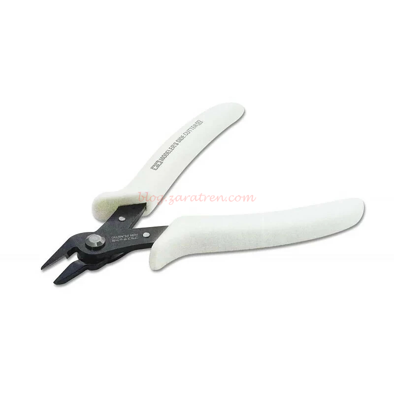 Tamiya – Alicate de corte Modeler’s Side Cutter Alpha (Blanco), especial para cortar plástico. Ref: 69945