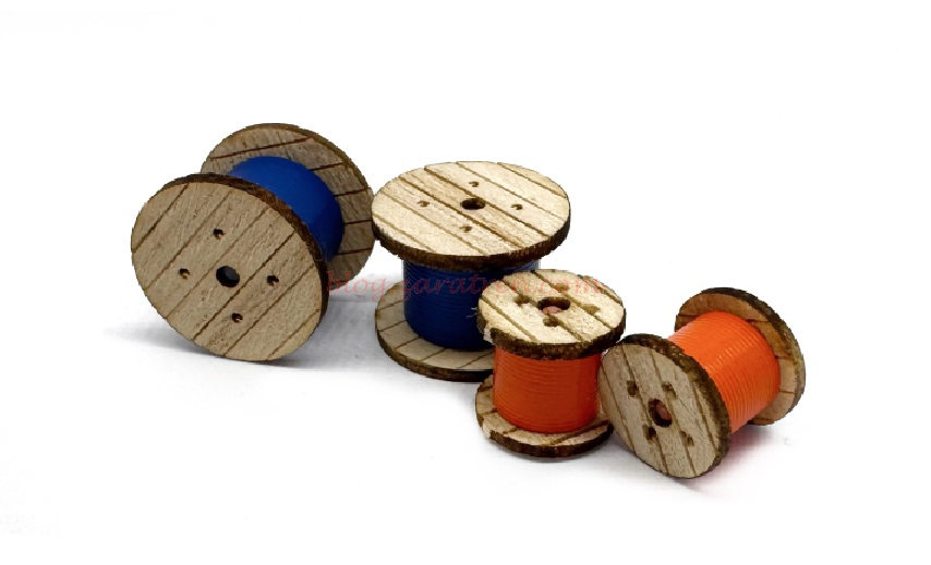 87Train – Bobinas de cable de madera (S+M), 4 unid., Escala H0, Ref: 221074.