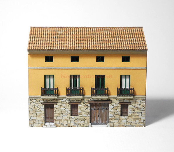 Femodel – Calle La Vega, Epoca II, Montado y Pintado. Escala N. Ref: FN054.