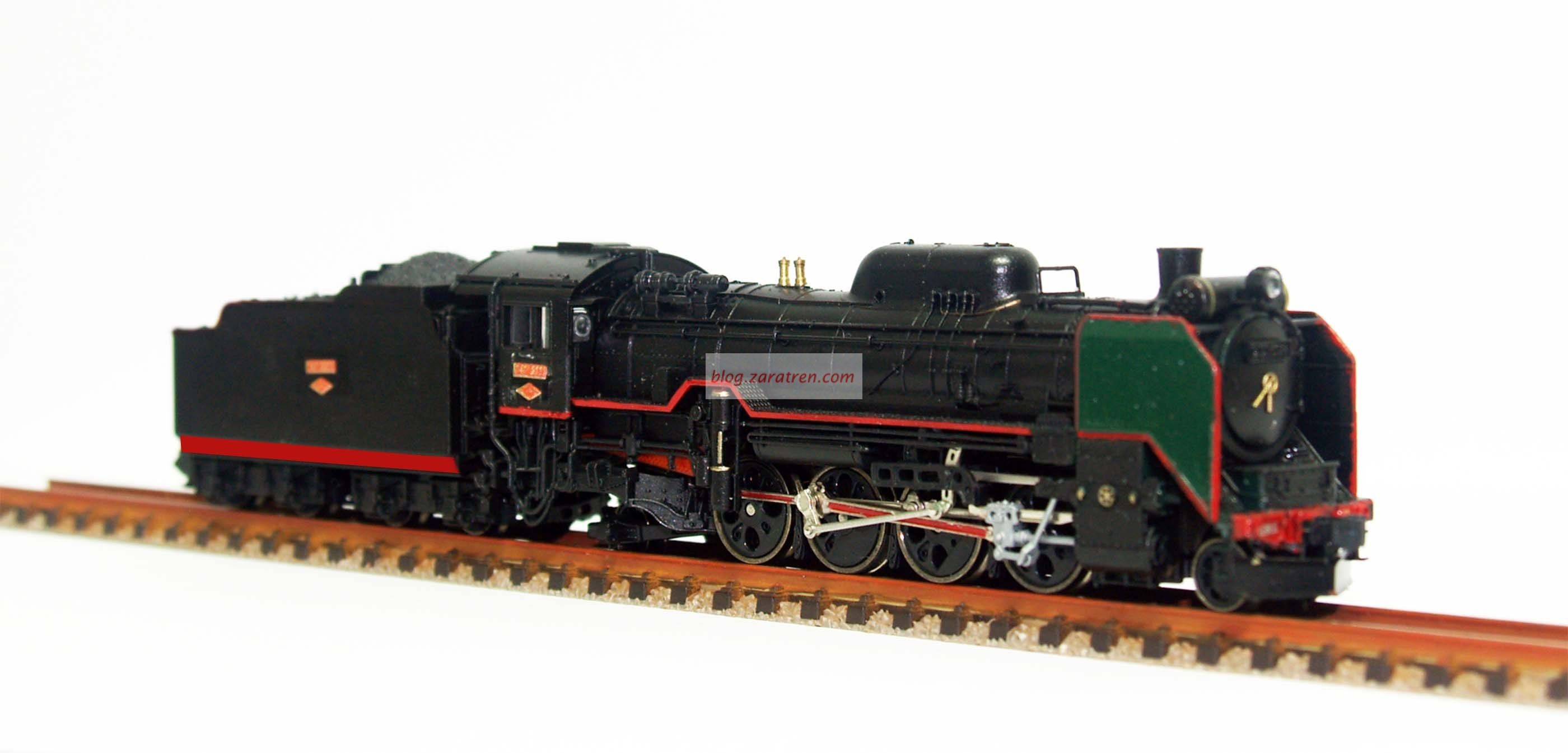 Novedad – Zaratren – Locomotora de vapor Mikado, matrícula 141-2111, Renfe, epoca III-IV, escala N.  DISPONIBLE EL DÍA 30 DE DICIEMBRE